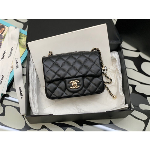 Chanel 샤넬 플랩백 미니 18CM AS99225