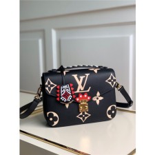 Louis Vuitton 루이비통 크래프티 포쉐트 메티스 M45384