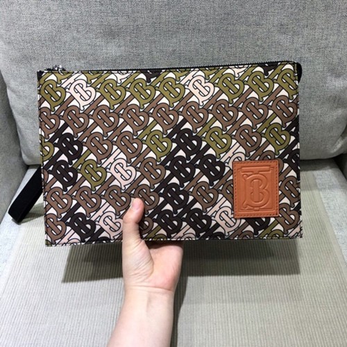 Burberry 2020 TB Nylon & Leather Clutch Bag , 29cm - 버버리 2020 TB 남여공용 나일론&레더 클러치백 ,BURB0404,29cm,브라운