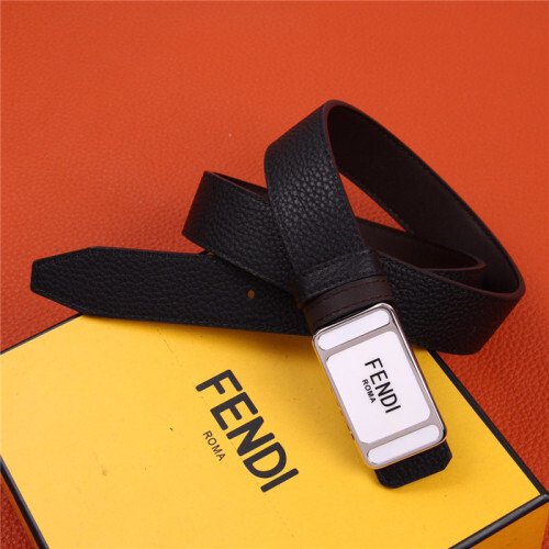 Fendi 펜디 남여공용 벨트 30MM F4701