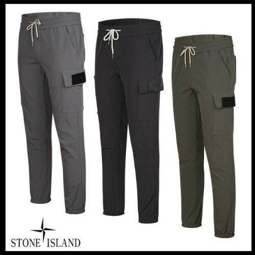 Stone Island 스톤아일랜드 블랙패치 사이드지퍼 기모 카고밴딩팬츠