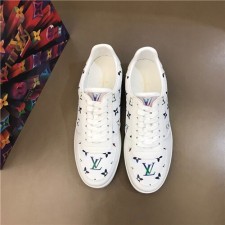 Louis Vuitton 루이비통 남성용 스니커즈 L38888-2