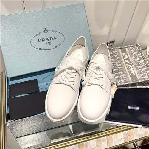 Prada 프라다 여성용 구두 (4.5CM) P73010-2